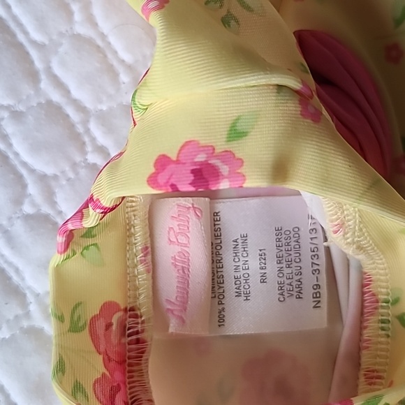 Baby girl swim bundle - Picture 6 of 7